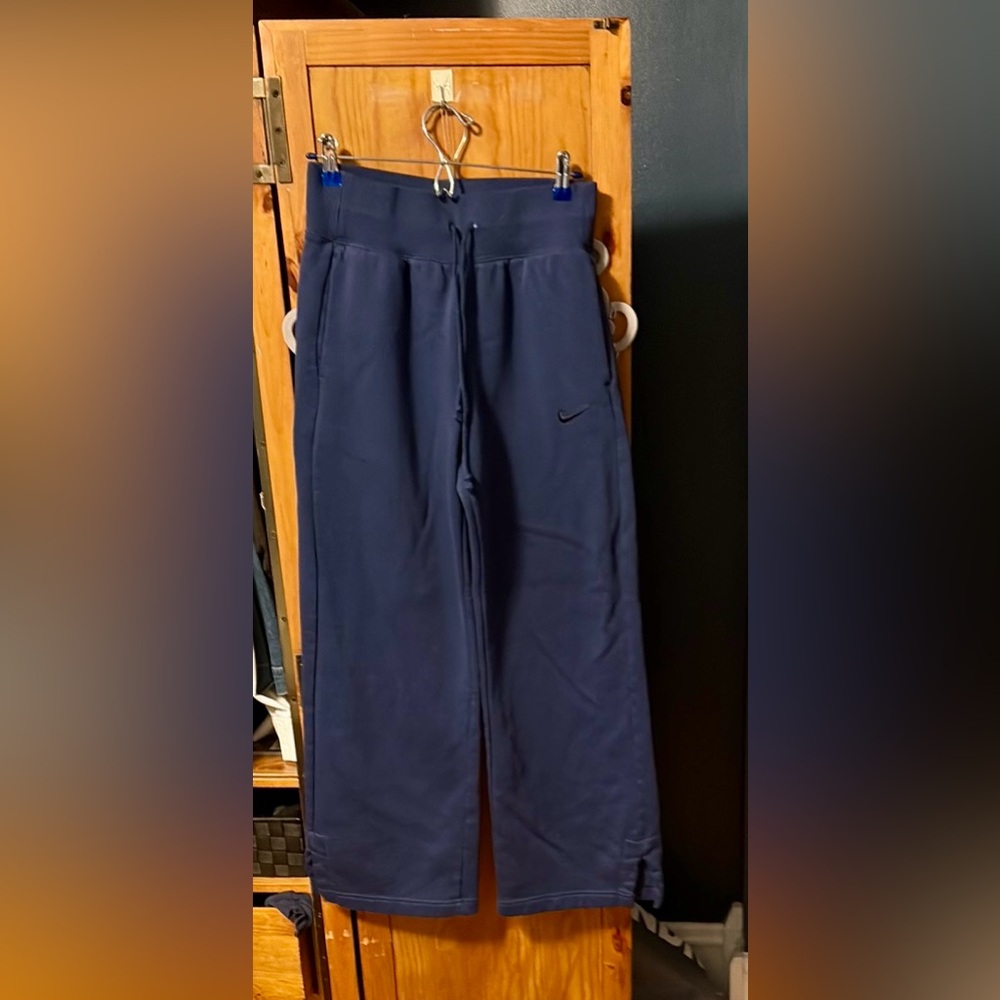 Nike Navy Blue High Waist Women’s Athletic Sweatpants